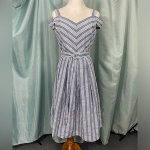 NWT White House Black Market Seersucker Belted Midi Sundress, size 8